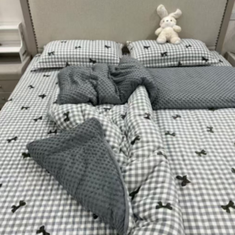 【宝宝绒四件套】高端宝宝绒四件套保暖舒适锁温床盖枕套格子被罩