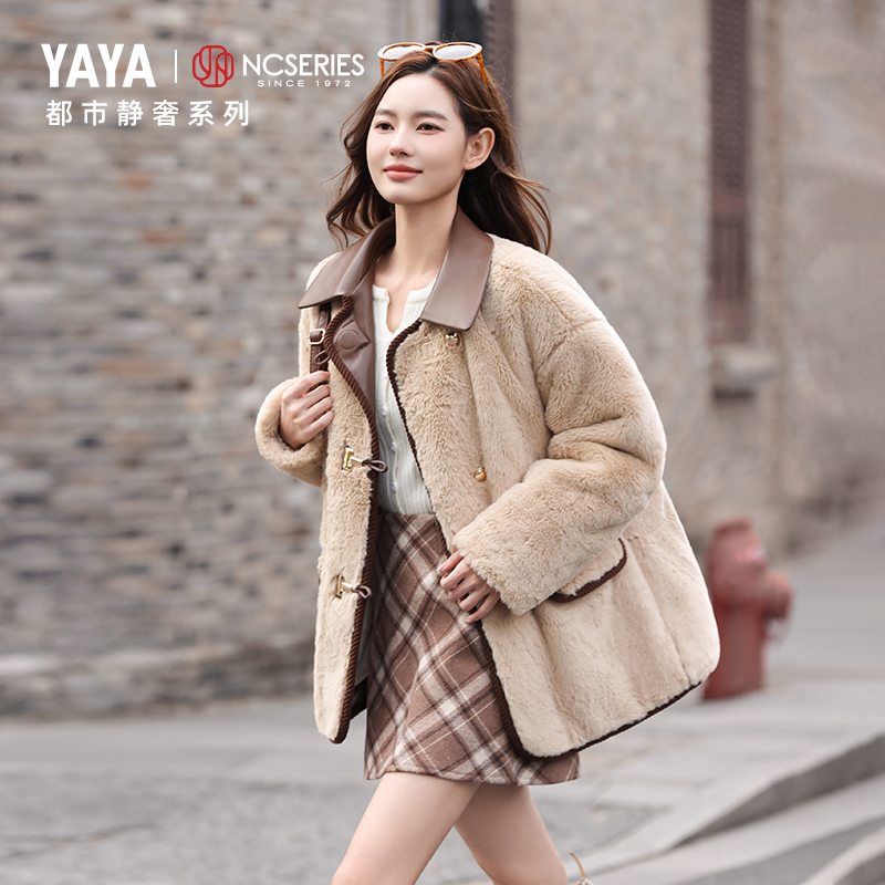 YAYA/鸭鸭毛绒女中长款秋冬时尚羔羔绒拼接厚过年衣服女士新款