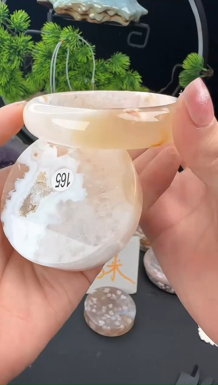 【闪购商品】玛瑙/玉髓手镯（圆镯）未镶嵌63