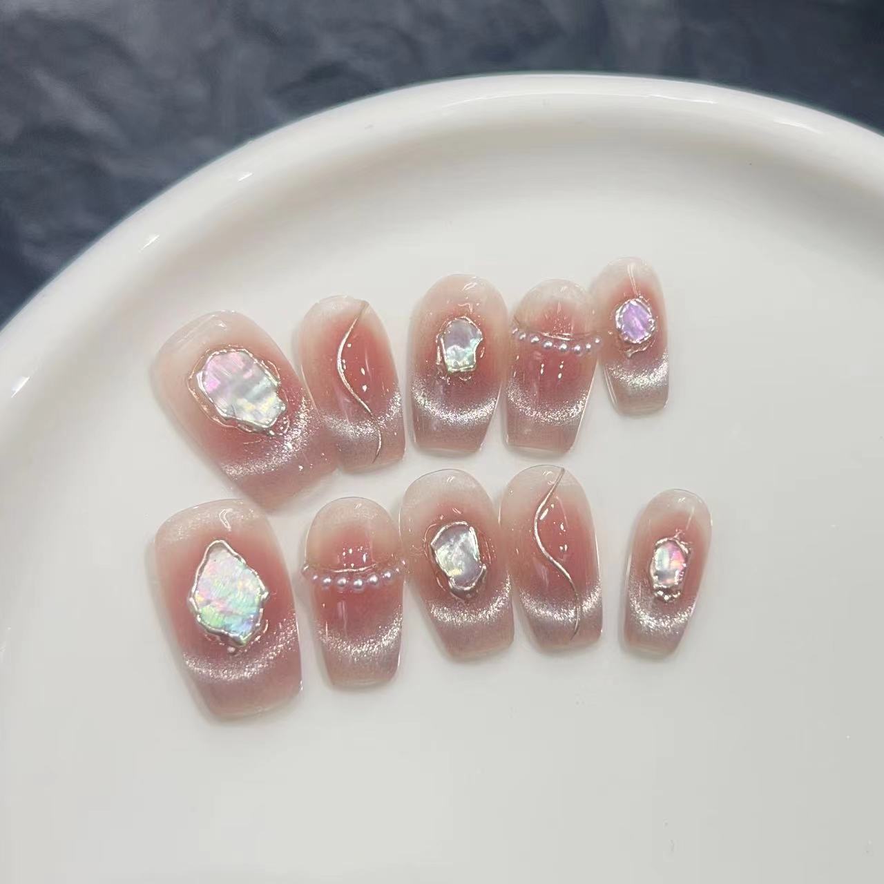 实拍穿戴甲纯手工美甲成品假指甲贴片巴洛克追光猫眼腮红秋冬新款