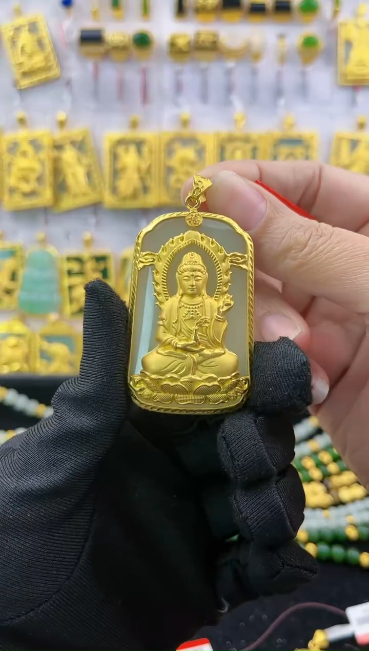 【闪购商品】和田玉吊坠(不含链)足金镶嵌黄金观音吊坠