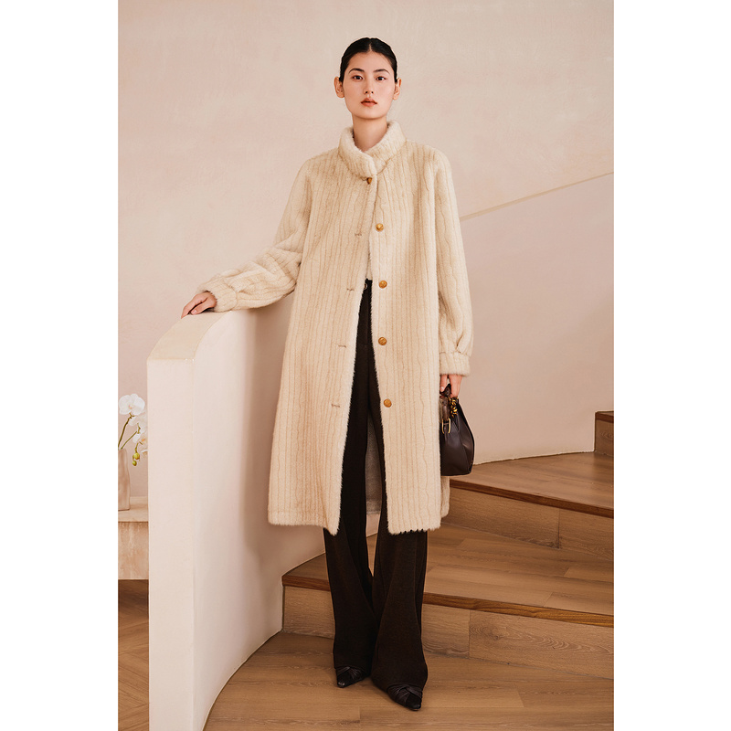 YINER音儿2025通勤风中长款时尚优雅加厚毛绒外套女装8C65110216