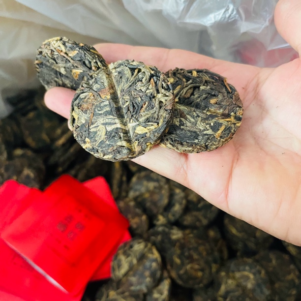 2024古树晒红/小圆饼/简单方便/容易携带/入口花香浓郁/