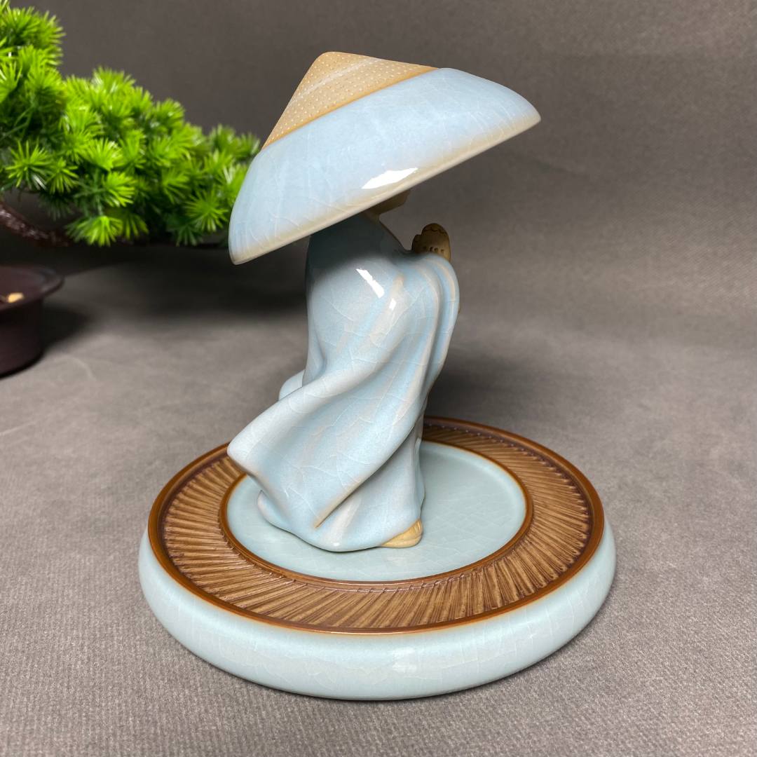 原矿汝瓷天青小和尚创意摆件 茶宠茶漏一体 开片可养（不含底座）