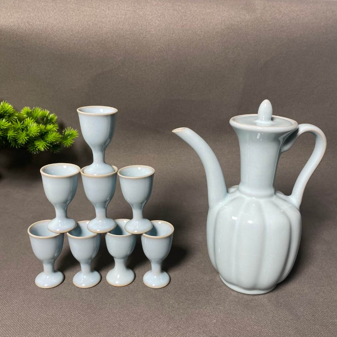 隆匠原矿汝瓷天青釉酒具一壶八杯 九件套（400cc)