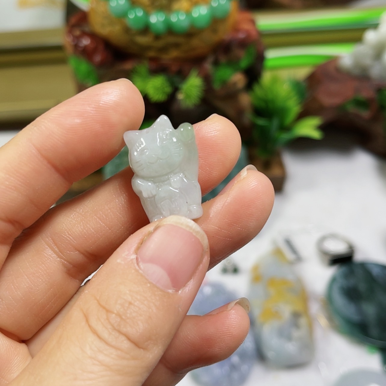 【闪购商品】翡翠颈饰未镶嵌