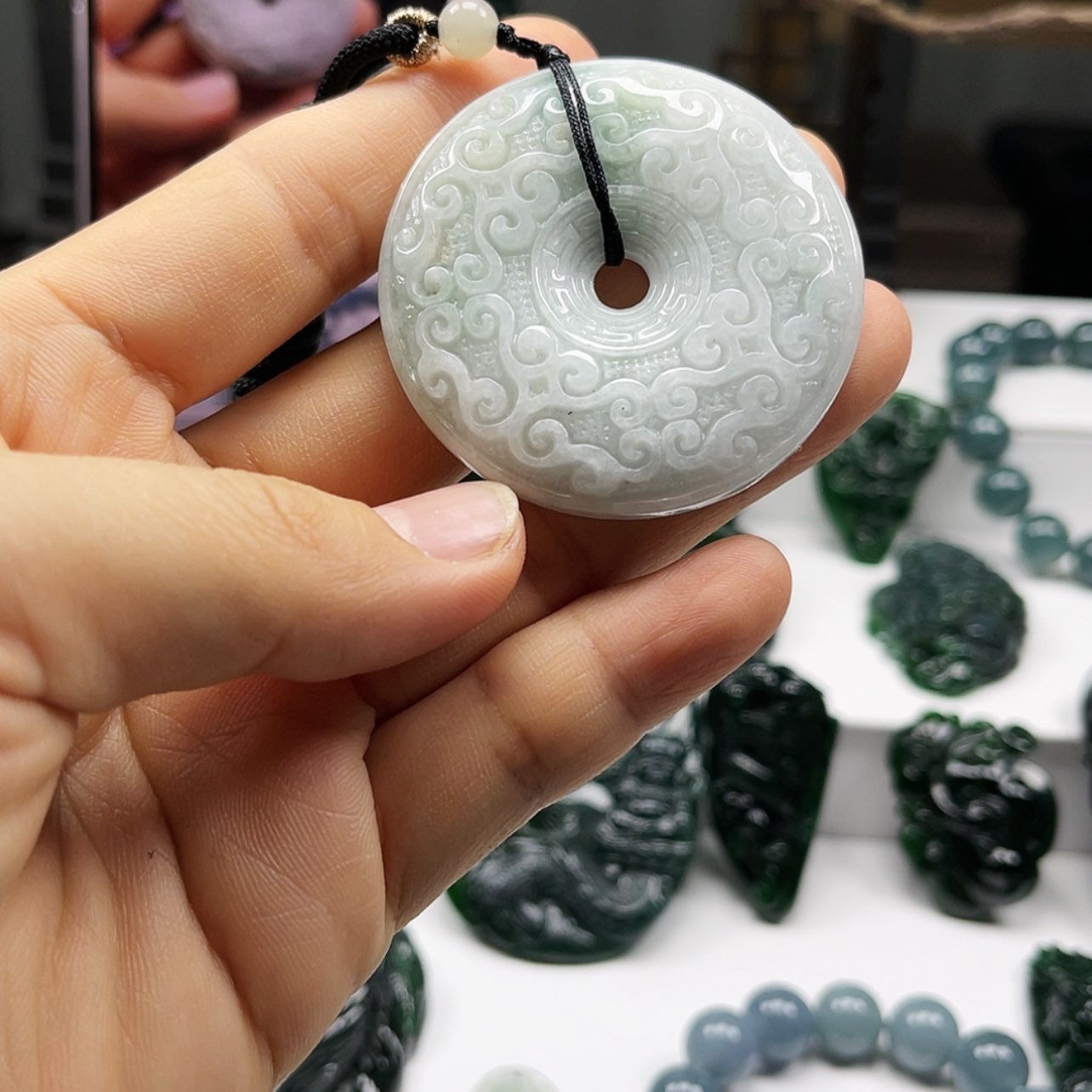 【闪购商品】翡翠颈饰未镶嵌