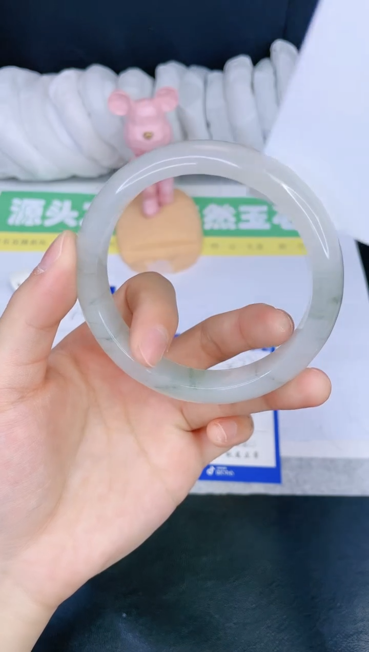 【闪购商品】石英质玉手镯未镶嵌X77-59.2