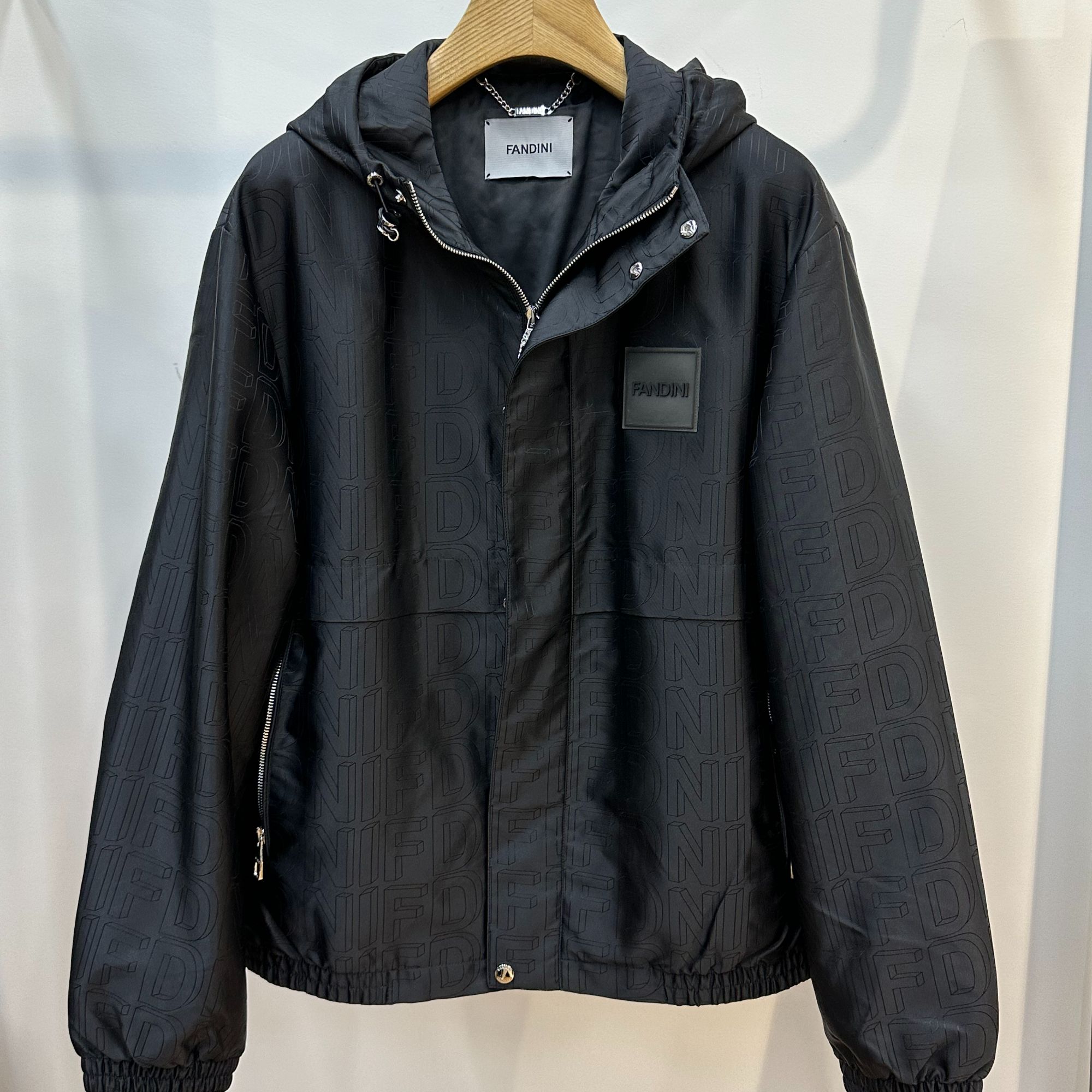 SANFOTO男士百搭时尚印花帽款夹克33615