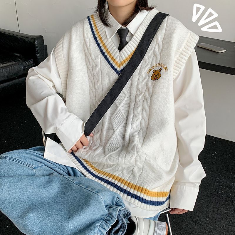 2023冬季爆款2023美式小熊毛衣背心女宽松复古学生百搭针织学院