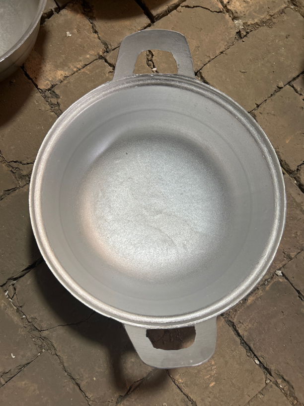 33厘米做饭炒菜铝锅