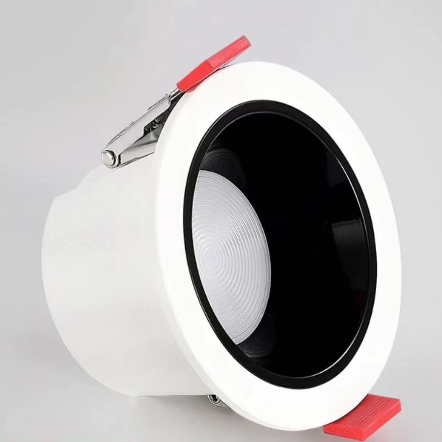 开孔7.5公分深杯防眩目嵌入式高亮柔光护眼筒灯（高显值RA>90）