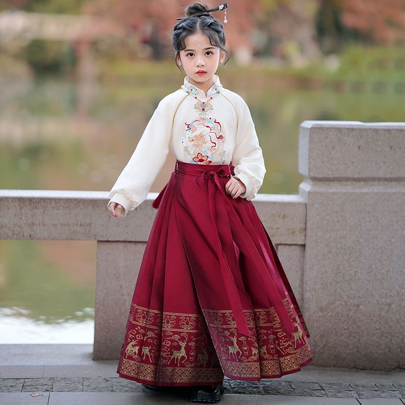 马面裙女童套装冬季2023新款儿童中国风古装汉服冬款拜年服女秋冬