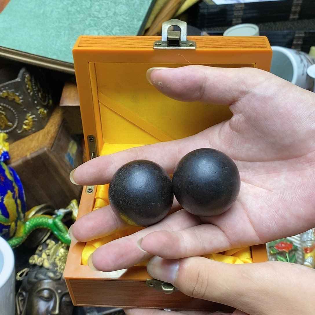 滴血莲花菩提吊坠