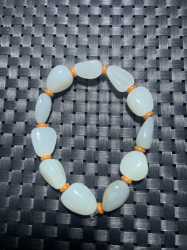 新疆和田玉白玉手串