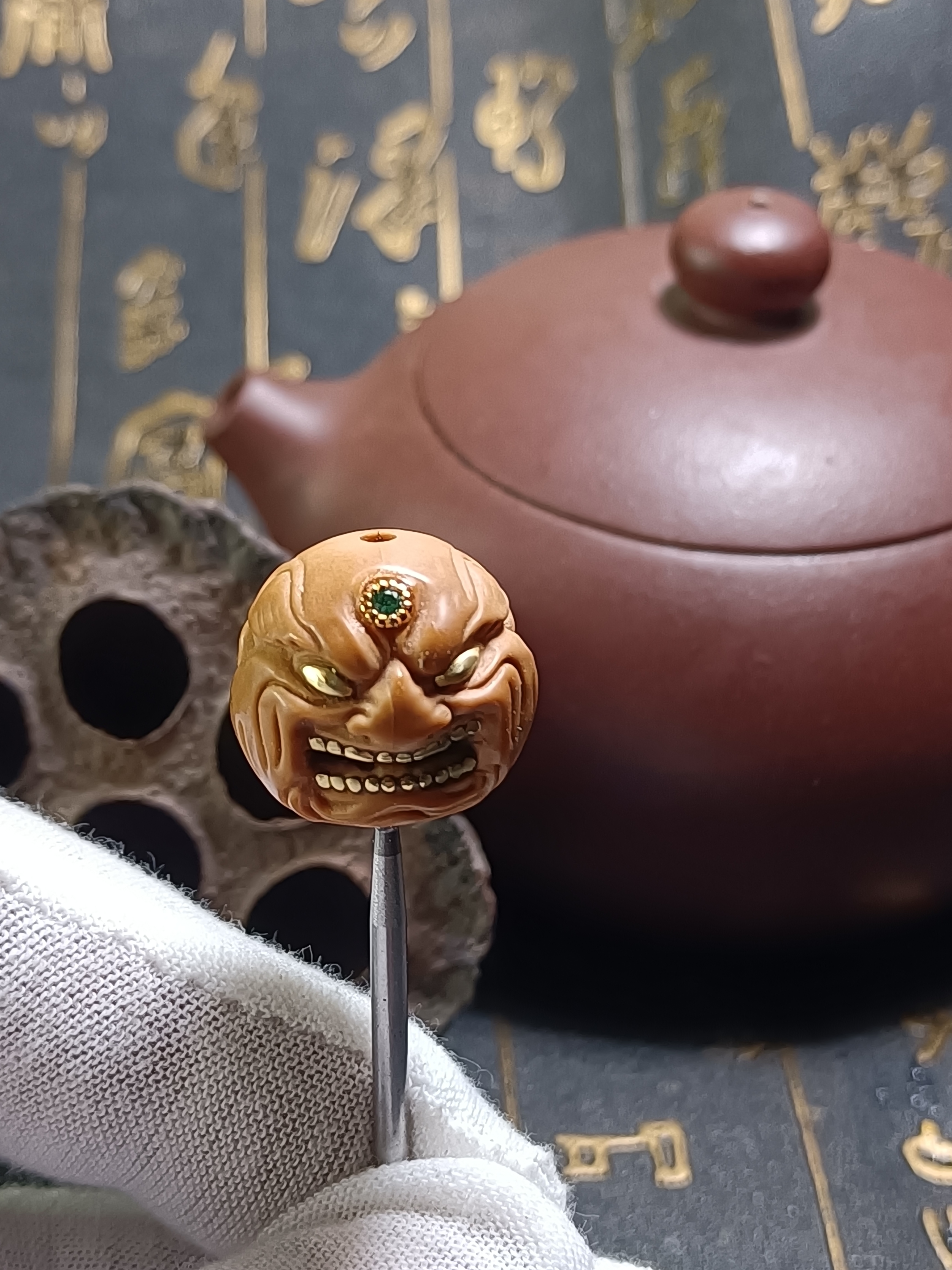 猴头雕刻单颗镶嵌大金牙恶僧努僧猴头配饰黄铜镶嵌高油高密不泡药