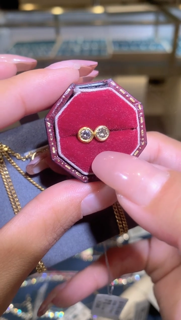 【闪购商品】钻石20分泡泡耳钉18K金镶嵌-