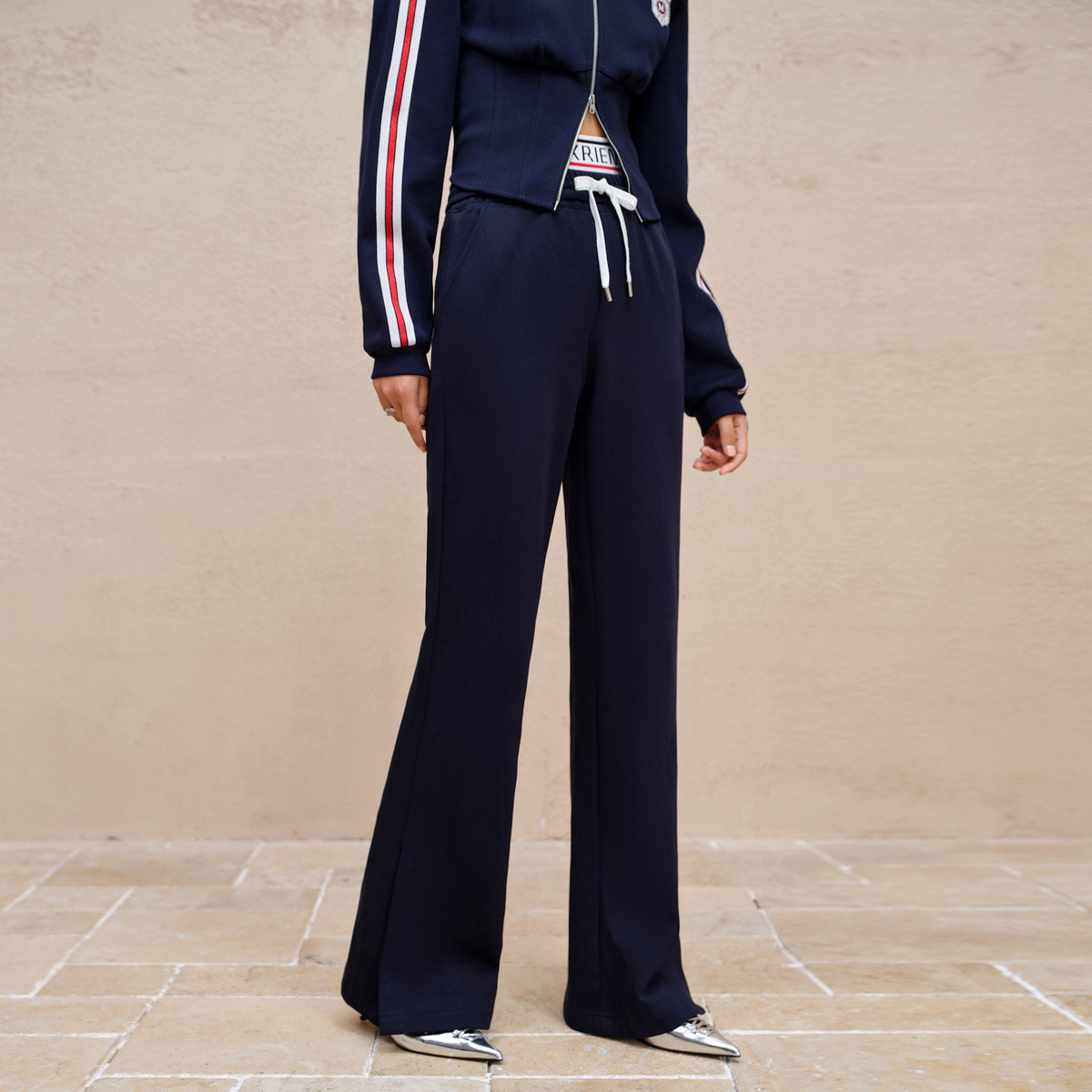 MAXRIENY率性复古运动风长裤微喇休闲裤女