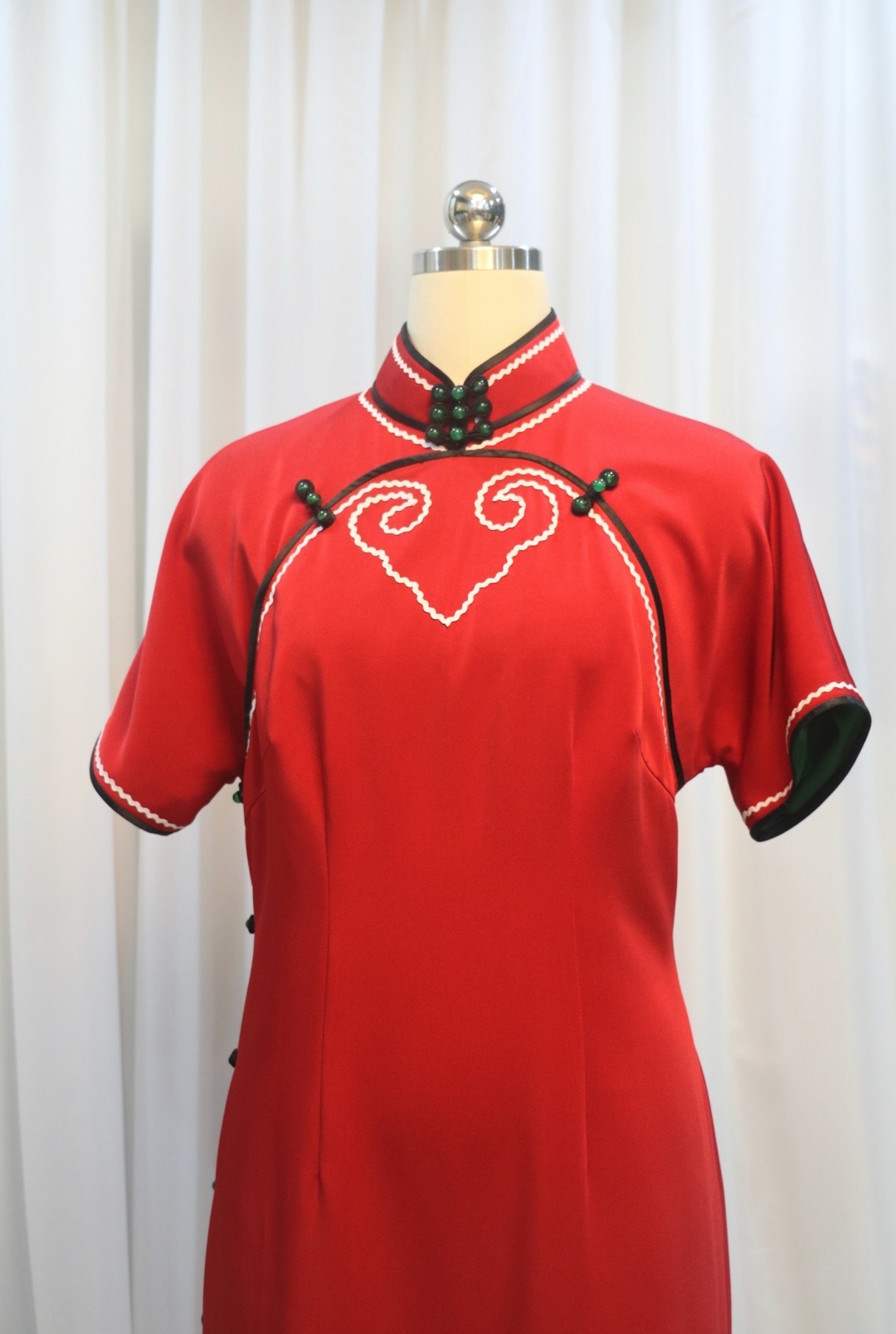 西子林红色连袖如意旗袍