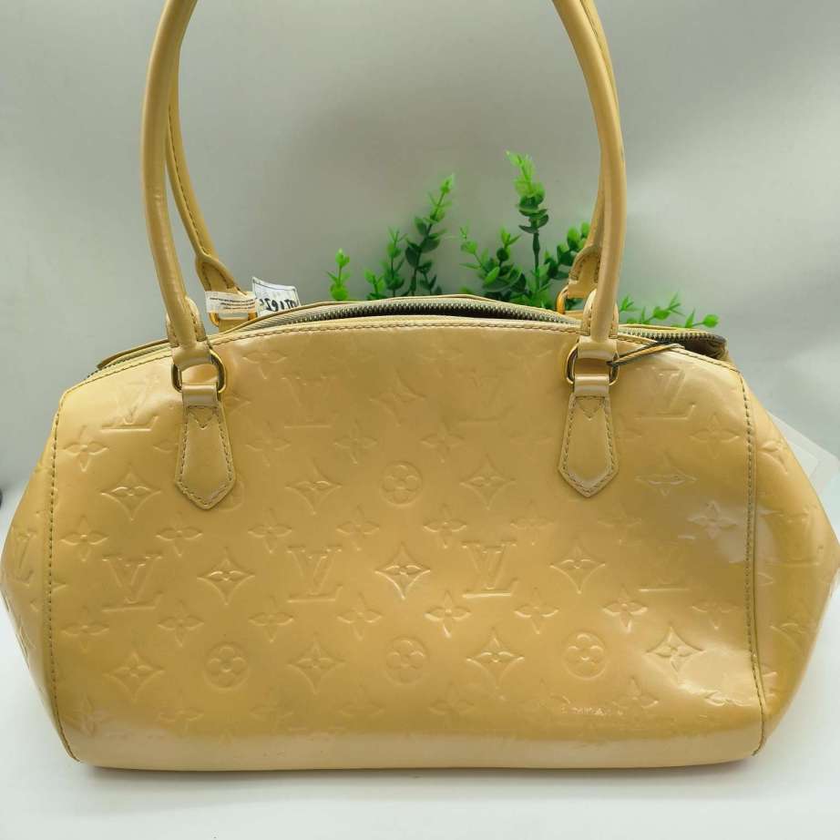 95新 LouisVuitton/路易威登 黄色漆皮手提包  541  0448