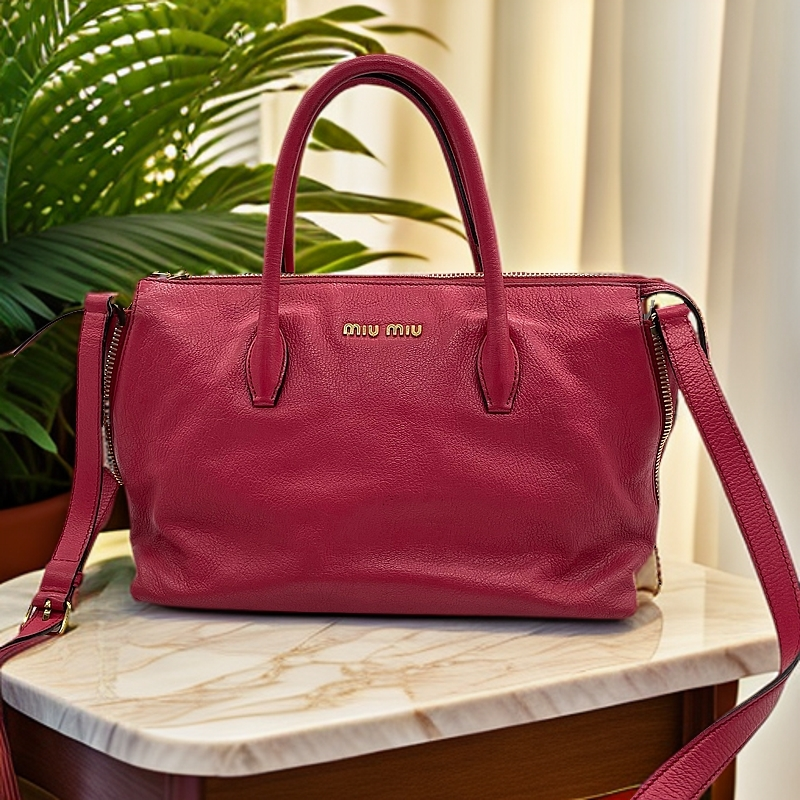 95新 MIU MIU/缪缪 S 红色手提斜跨包  808 7301 