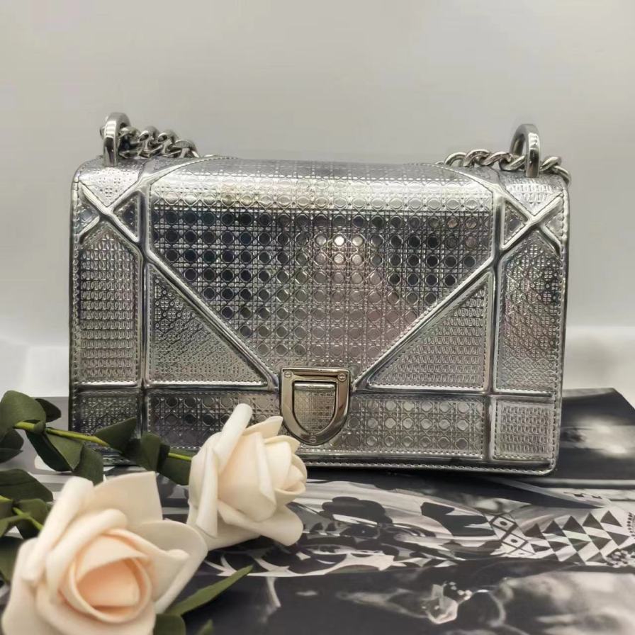 95新 Dior/迪奥 盾牌651 5428