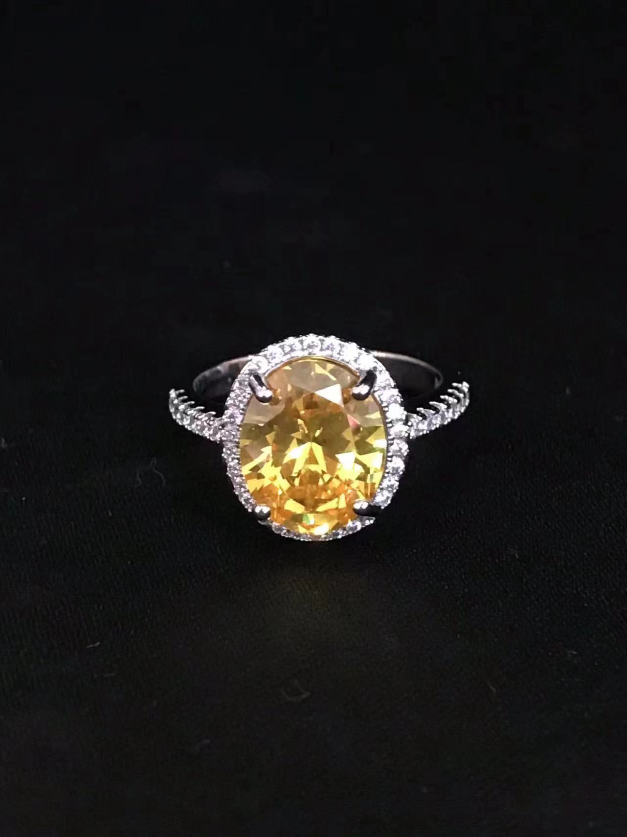 【子玉】南非金黄戒指5ct A17