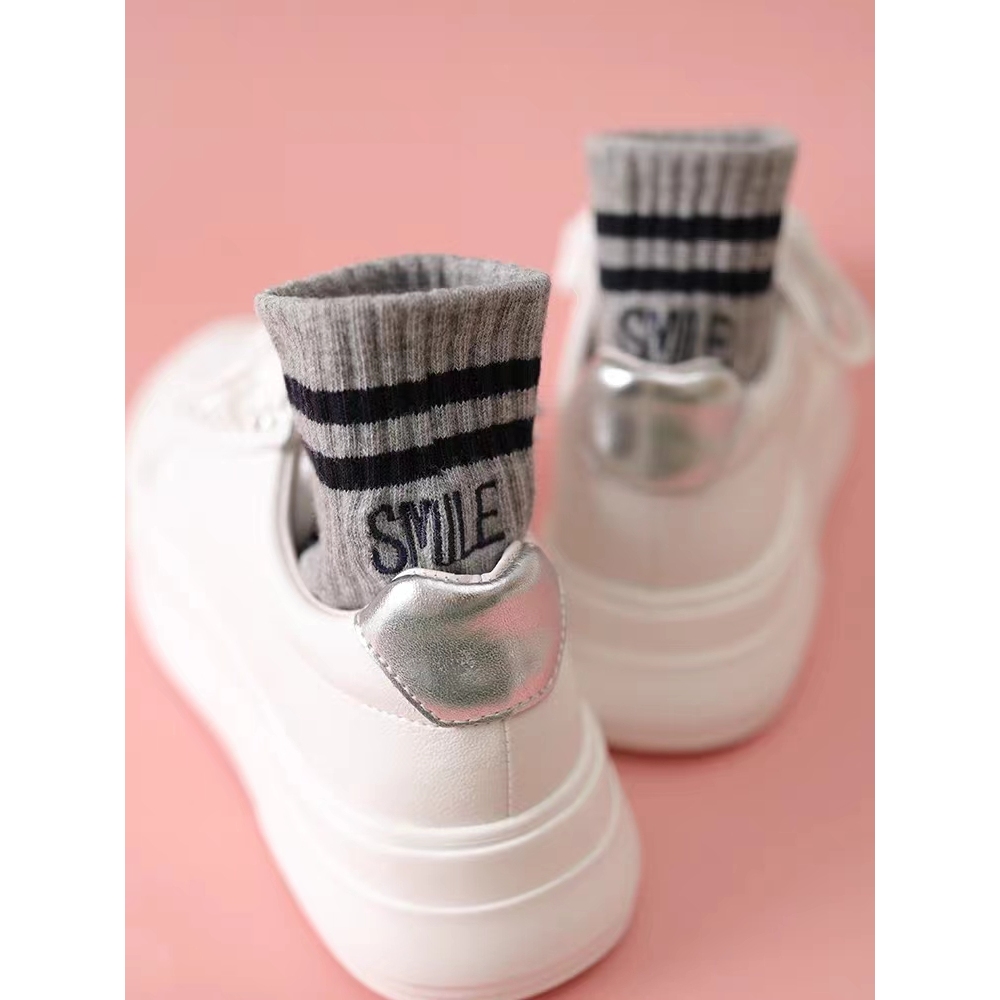 刺绣smile笑脸中筒女袜秋冬潮袜运动袜韩版学院风A008