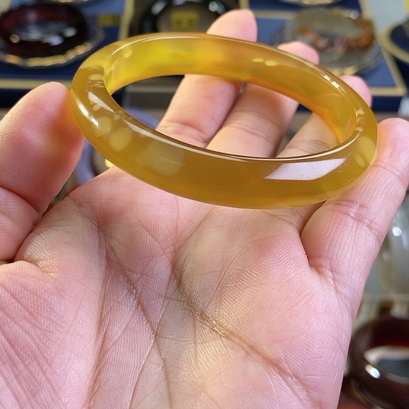 【闪购商品】玛瑙/玉髓手镯未镶嵌小***笔