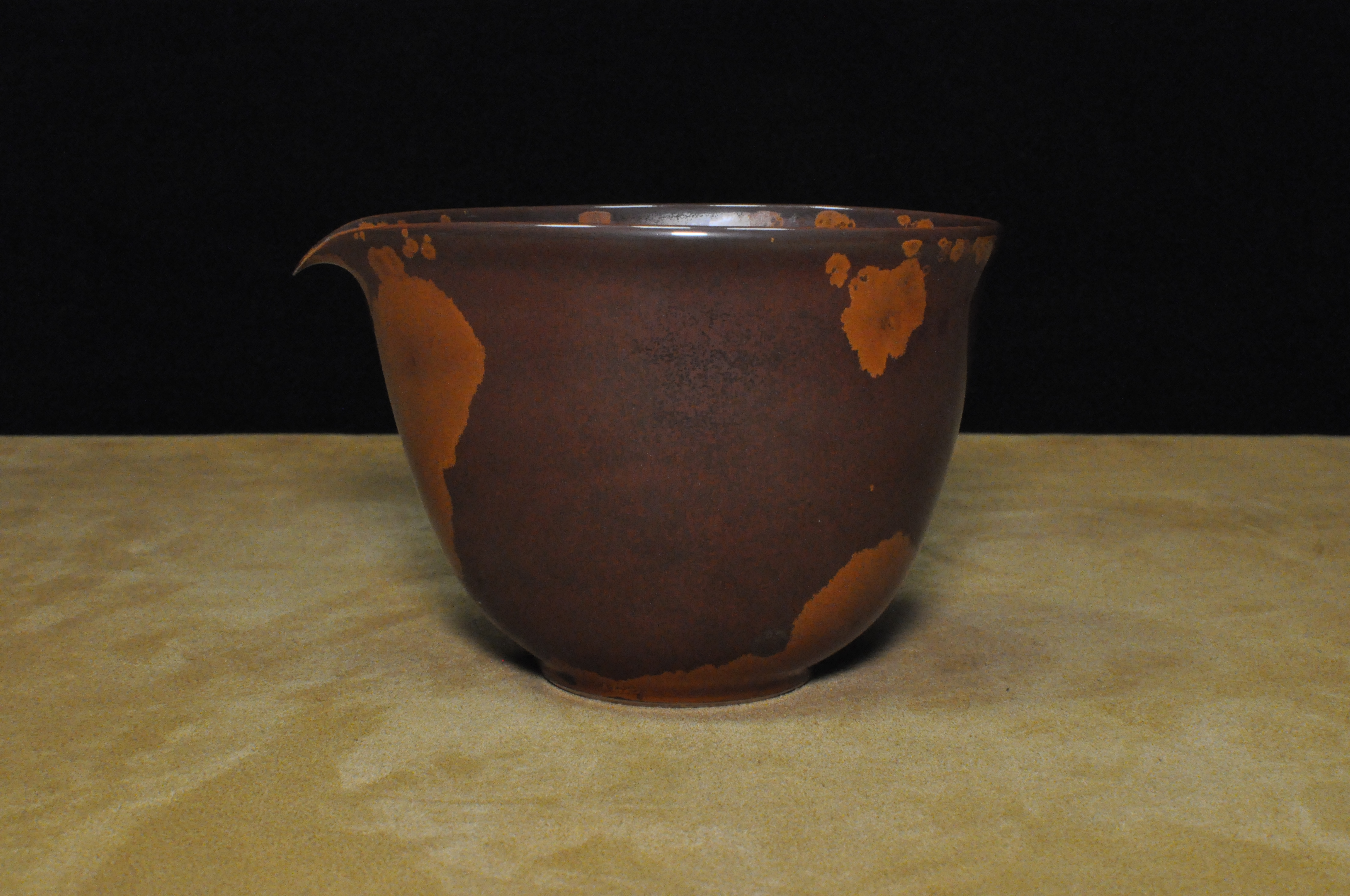 景德镇荣器李荣木首釉水滴公道杯陶瓷纯手工手捏窑变釉