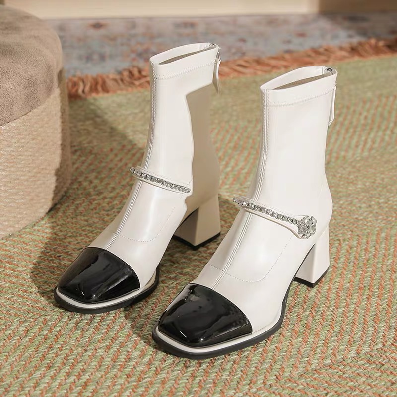齐女靴粗跟甜美风女高跟鞋2025秋冬水钻拼色搭配靴子中筒法式短靴