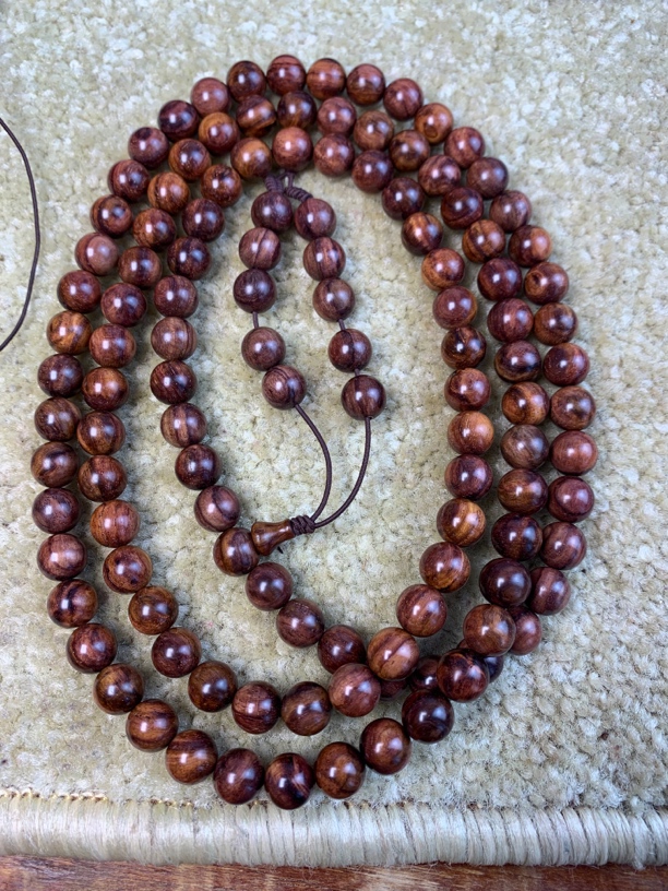 1.0*108颗海南黄花梨