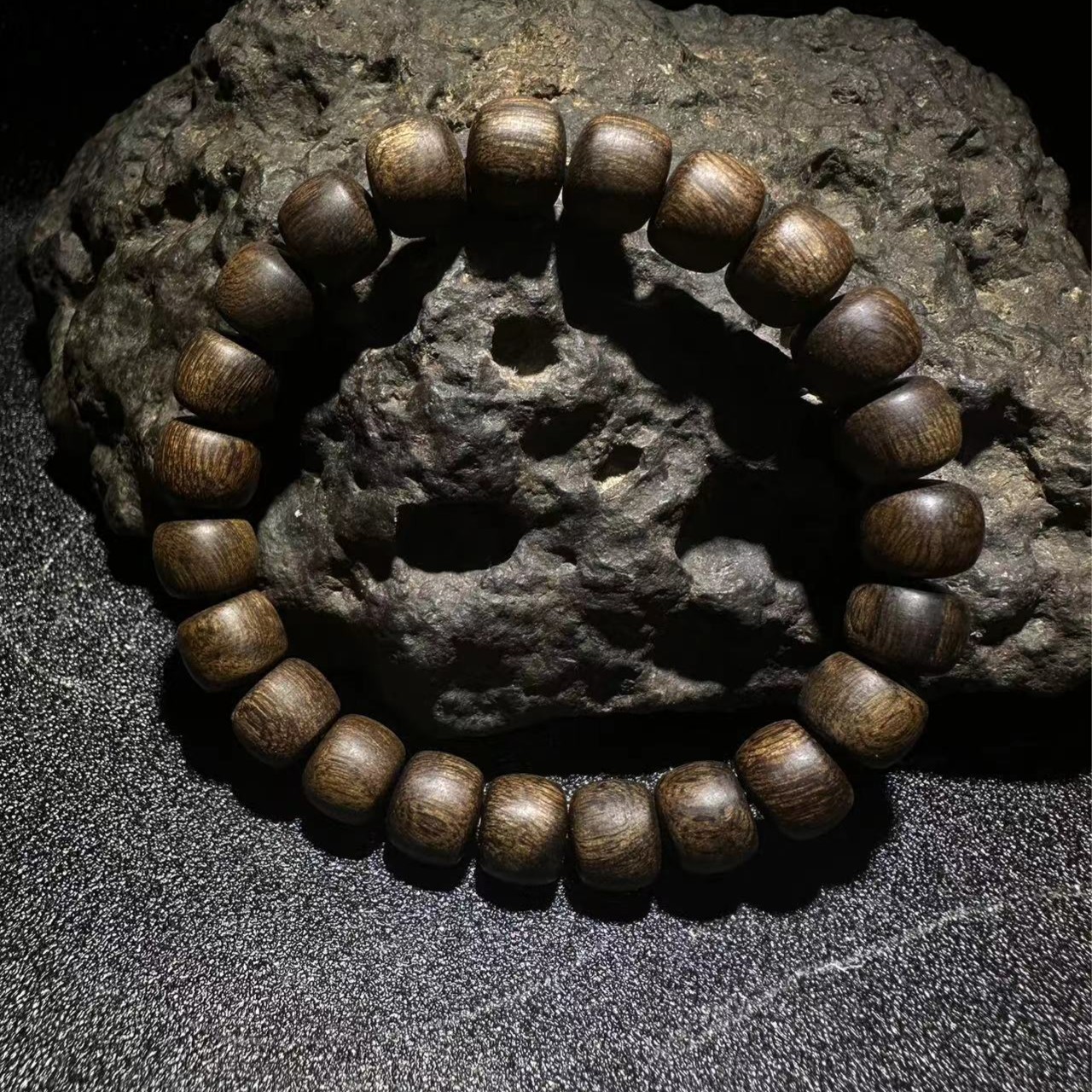 达拉干沉香8*9沉水 10.91g