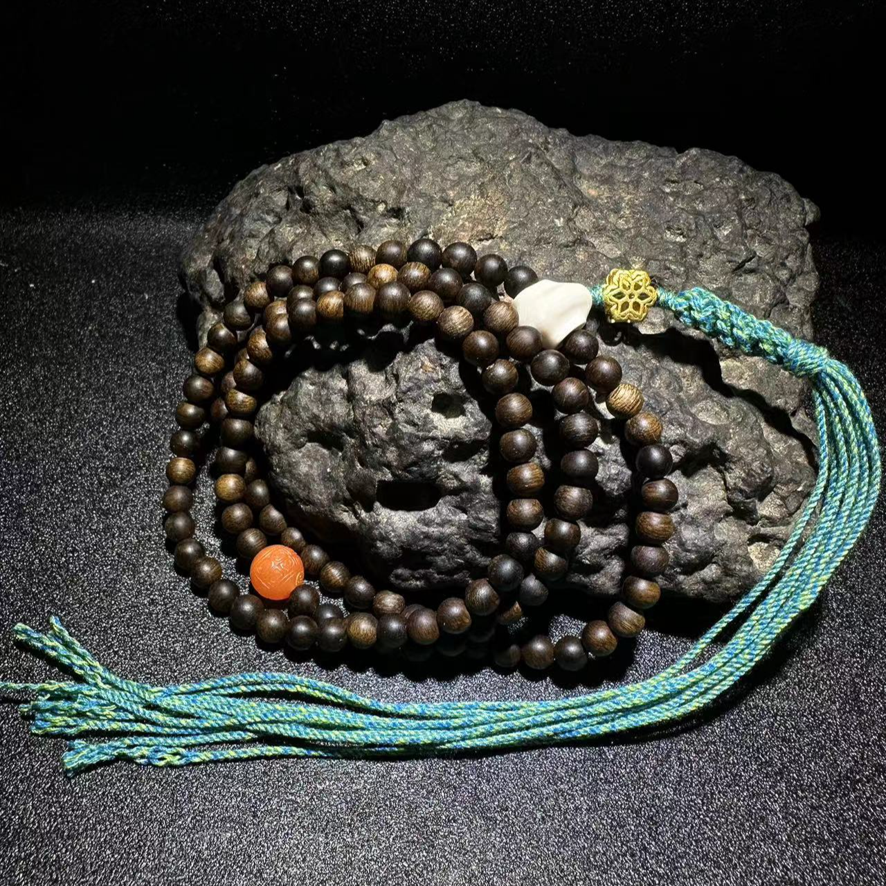 达拉干沉香手串0.6*108沉水 19.35g