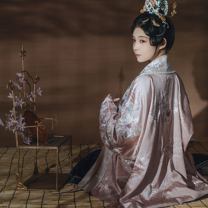 【锦瑟衣庄】 人间富贵花 玉摩罗  窄袖 宋制 汉服