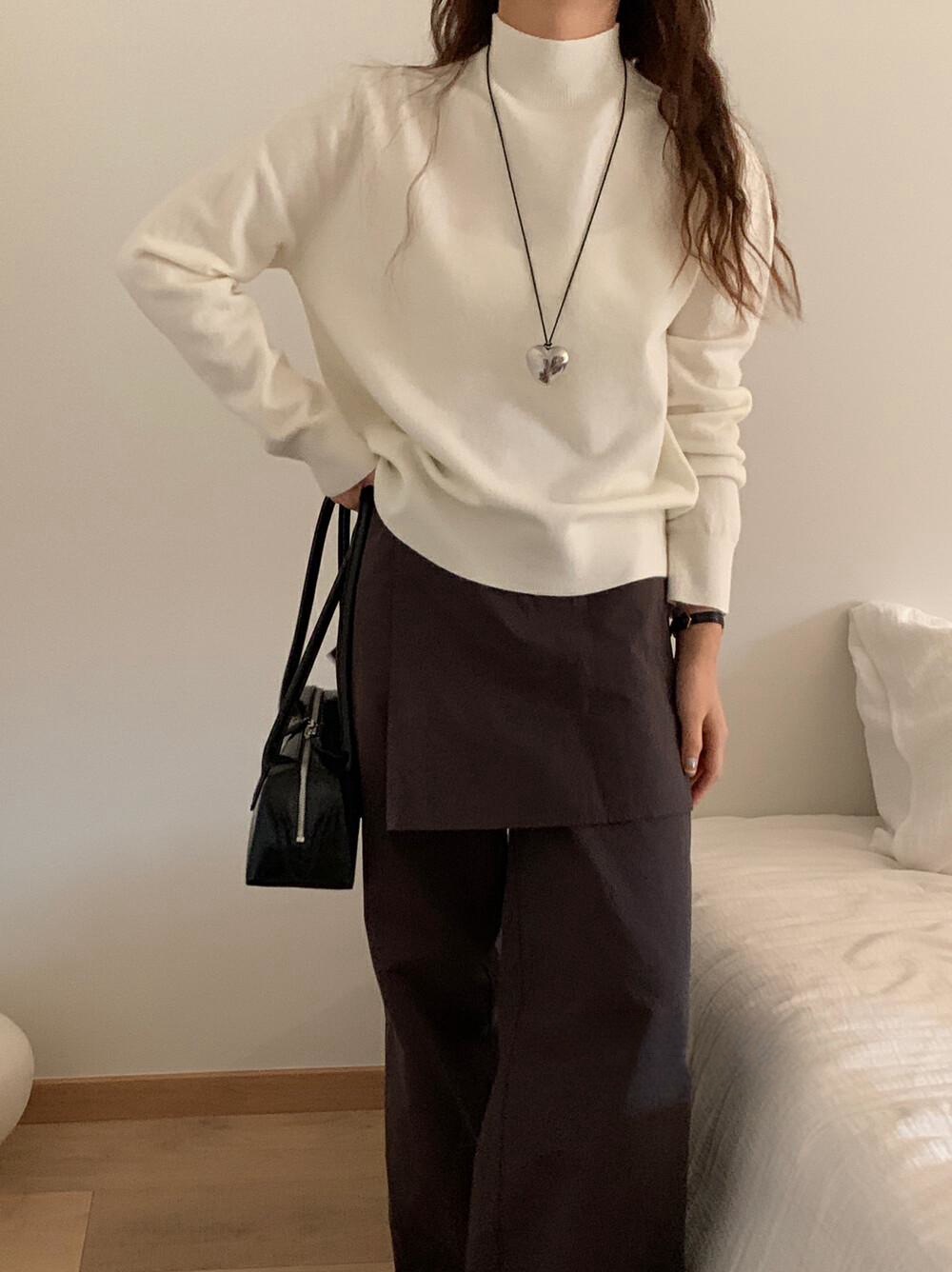  泡菜果 无缝一体纯色半高领针织衫女冬新款长袖保暖打底毛衣