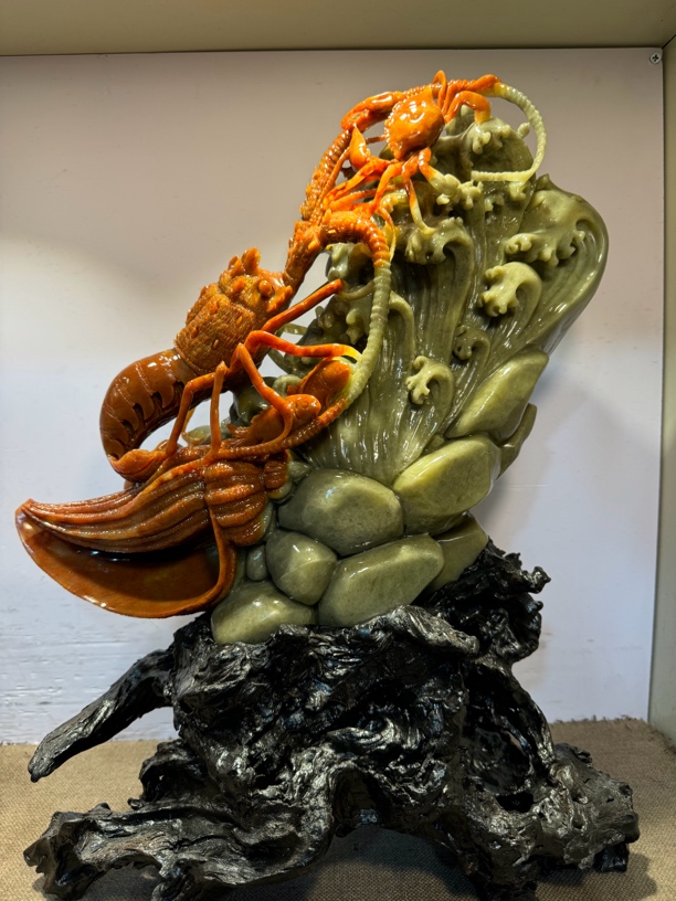 精品石雕龙虾摆件