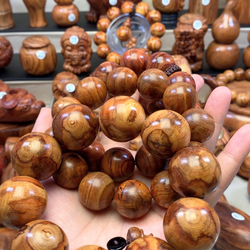 【闪购商品】雕刻木材俊***堂送两个小料