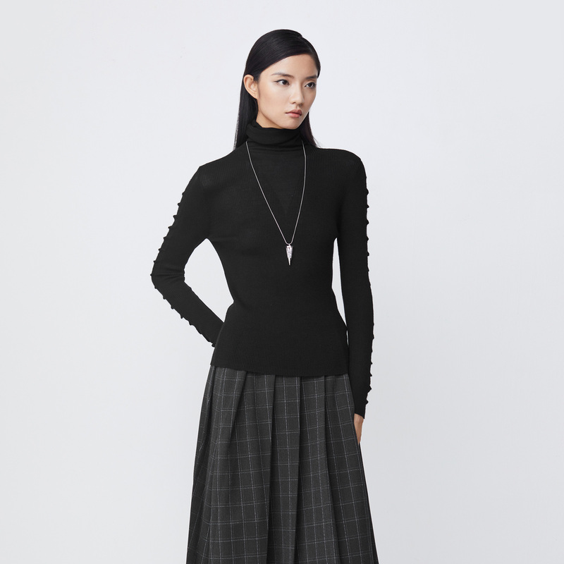 S·DEER圣迪奥秋冬女装简约高领修身基本款打底针织衫S21483532