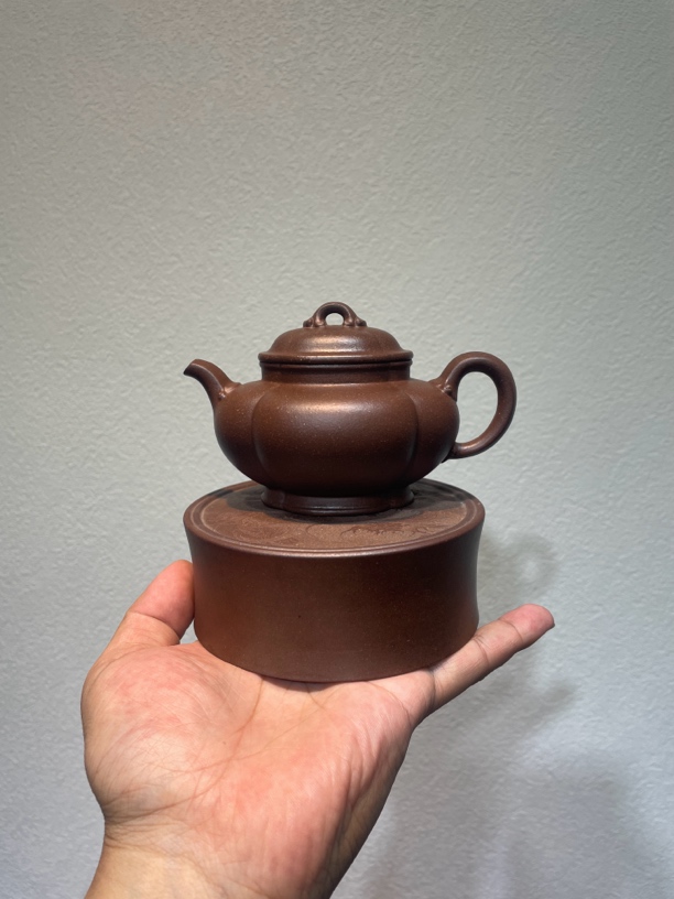 半手工原矿紫泥筋纹海棠壶约160cc
