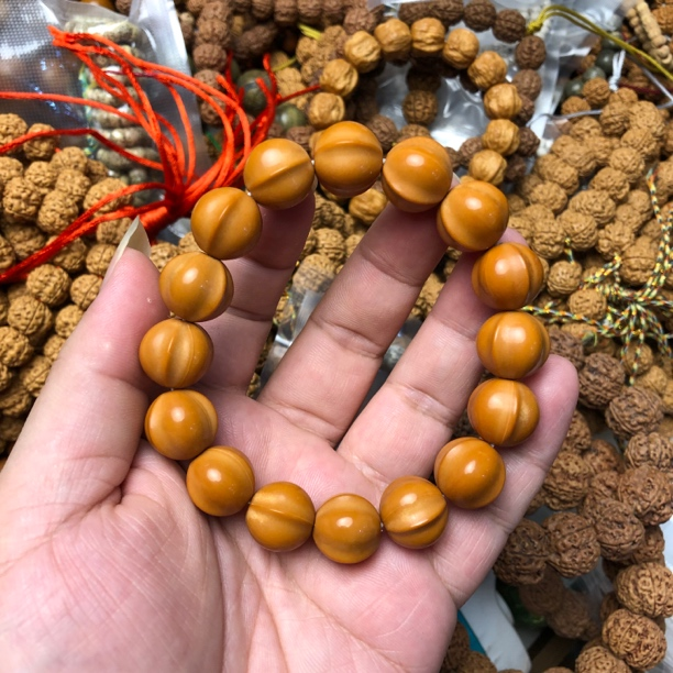 四花鲨鱼背14-15mm猴头手串男鲨鱼鳍文玩手串核桃猴头光珠