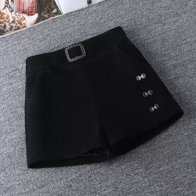 毛呢短裤女秋冬2025新款高腰显瘦爆款外穿靴裤加厚松紧直筒短裤子