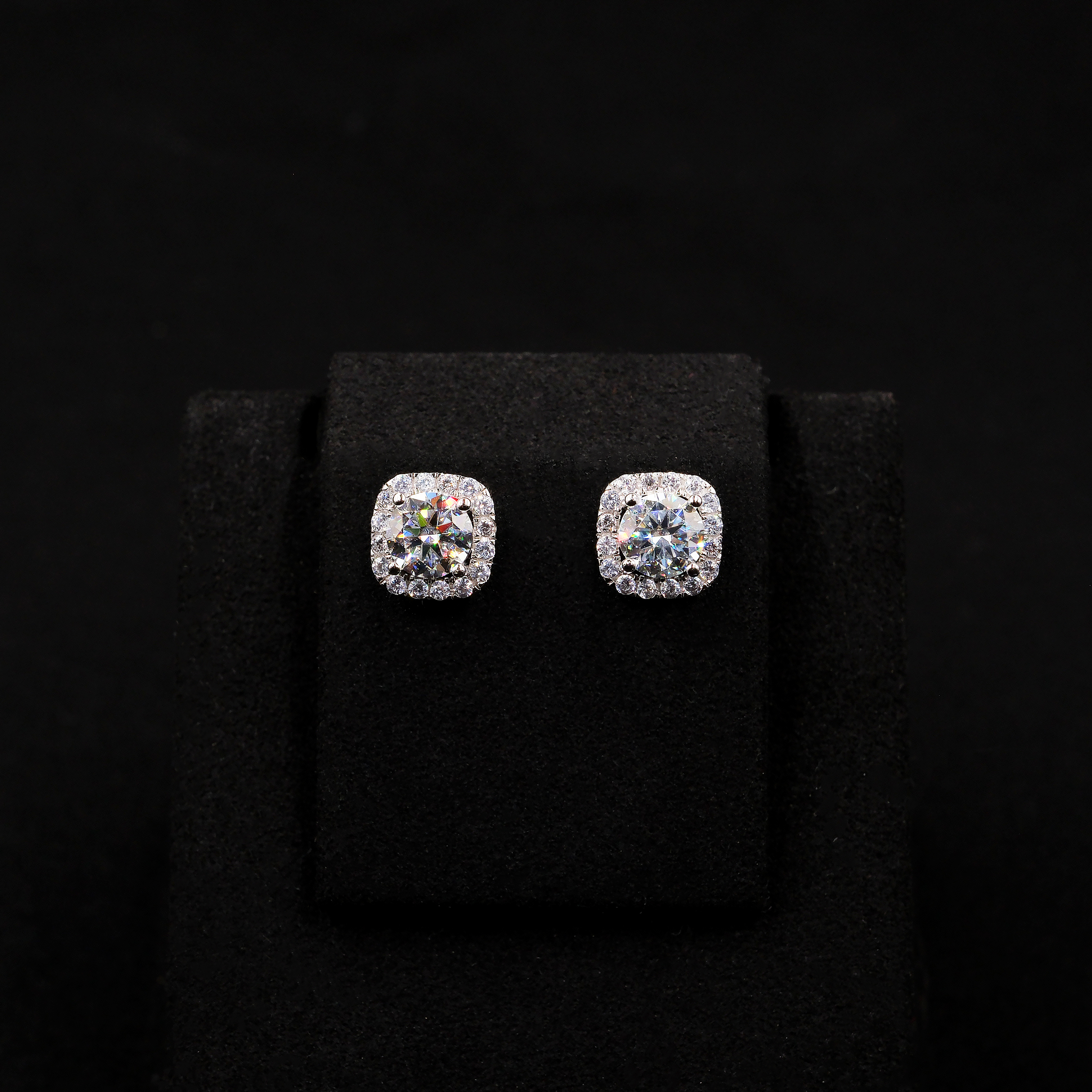 925银莫桑石耳饰 Zilionz 925纯银莫桑钻耳钉 方糖 经典满钻轻奢