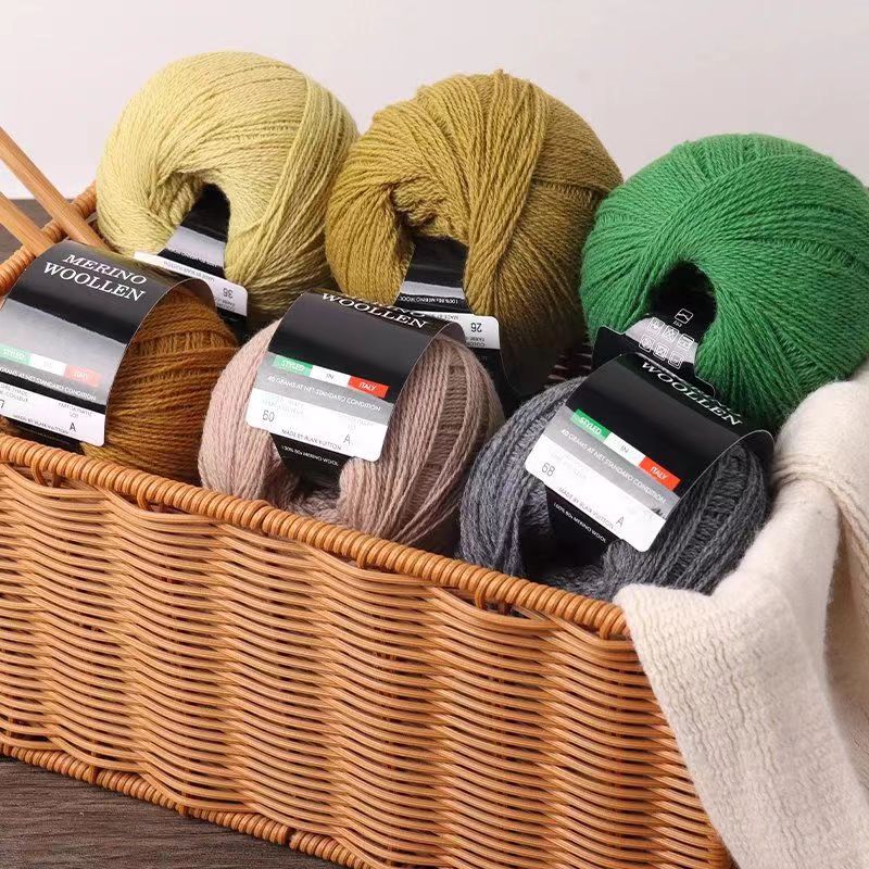 100%超细美利奴羊毛手工DIY细线柔软手编毛线球家用老式一团40G