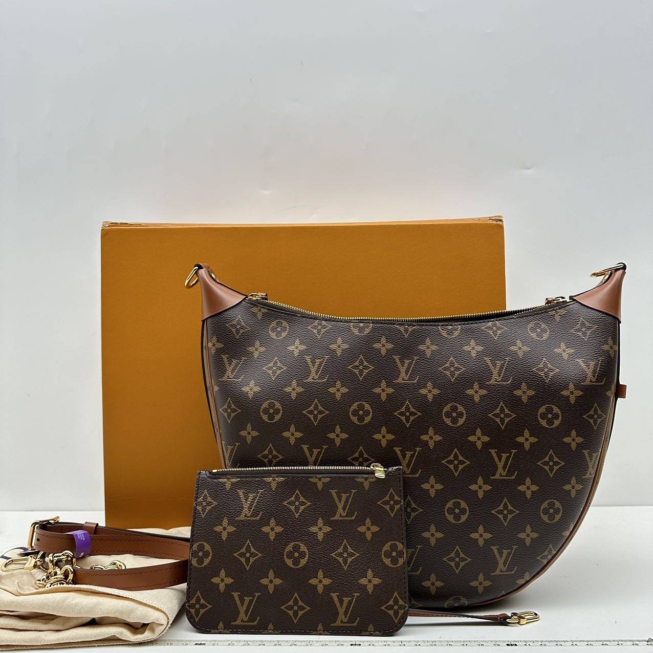 胖虎奥斯汀/路易威登/99新/公价0/箱包/两用包/31W2407200009