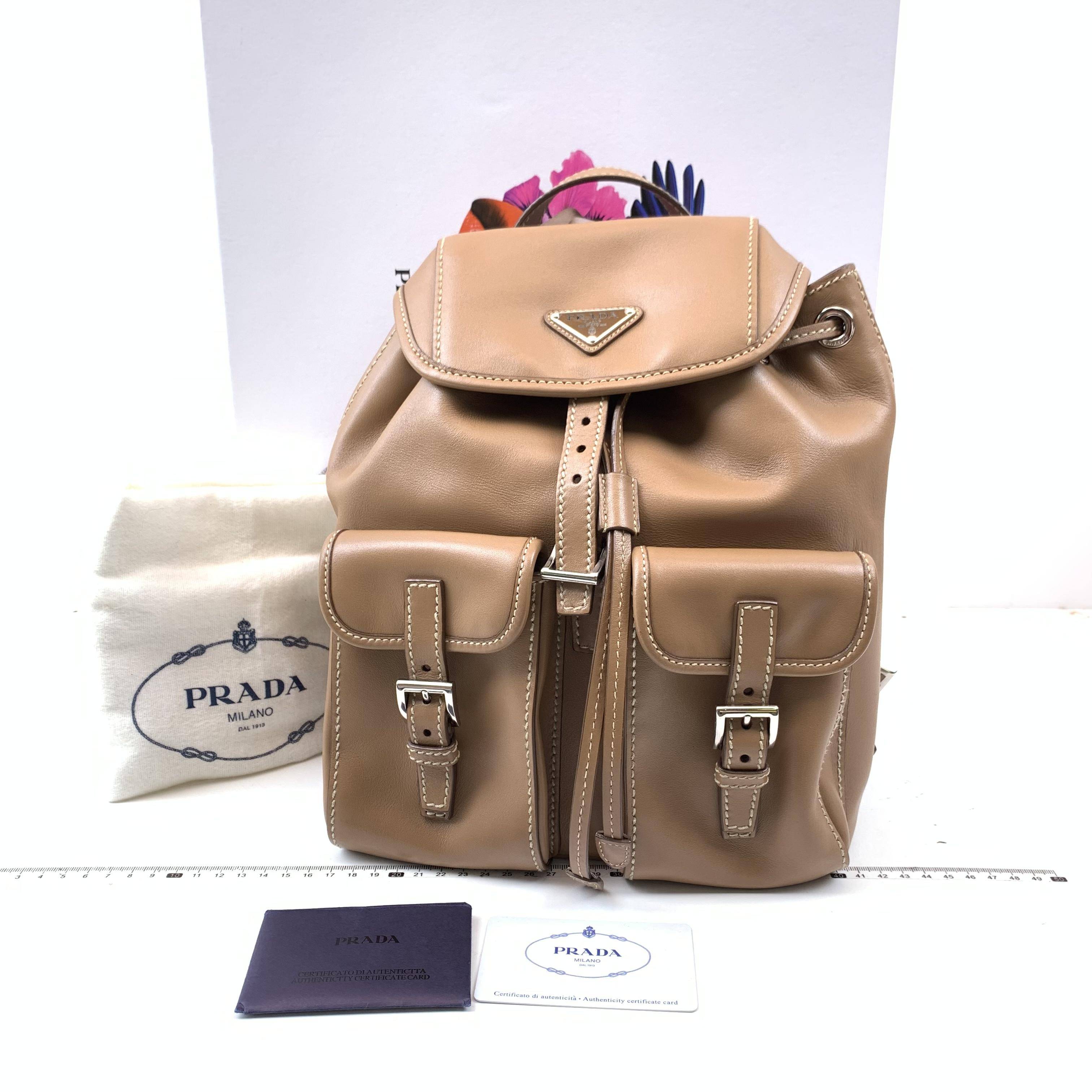 胖虎安安/普拉达/95新/公价0/箱包/双肩包/312407170028