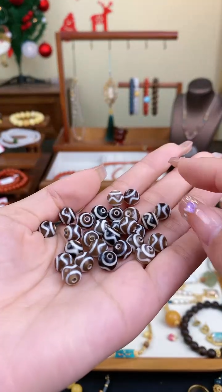 【闪购商品】玛瑙/玉髓吊坠(不含链)未镶嵌牙牙3个