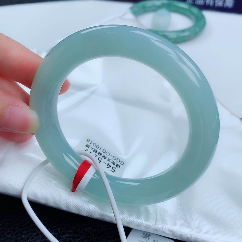 【闪购商品】翡翠手镯未镶嵌