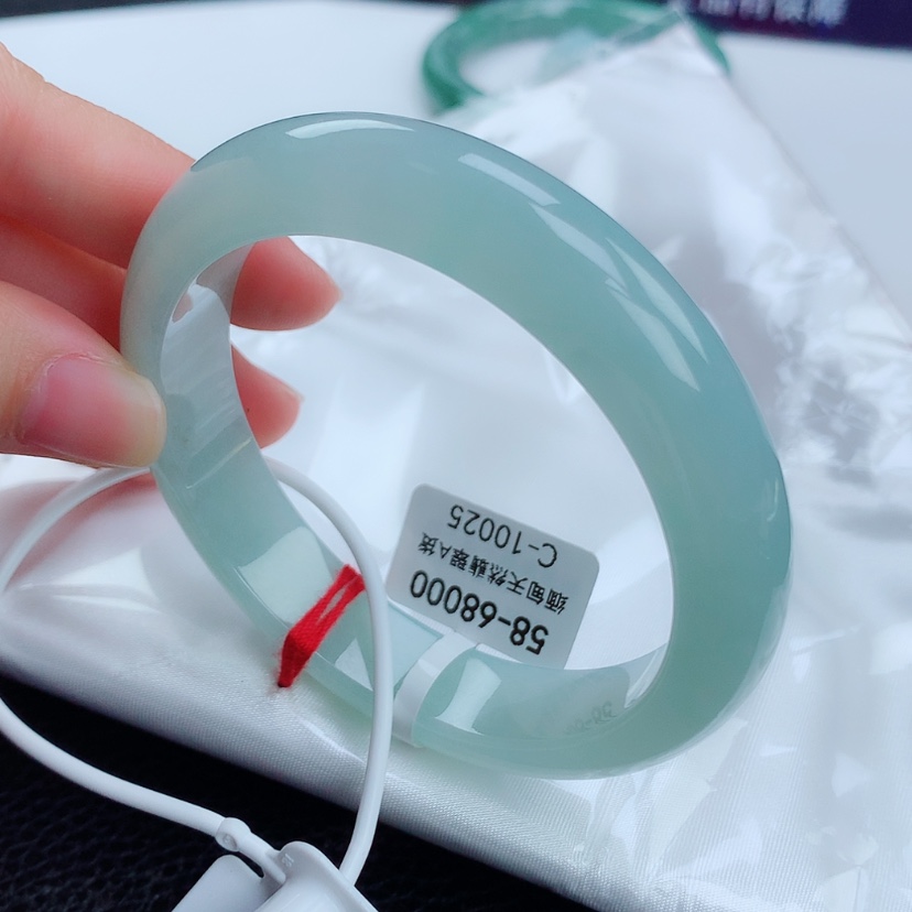 【闪购商品】翡翠手镯未镶嵌