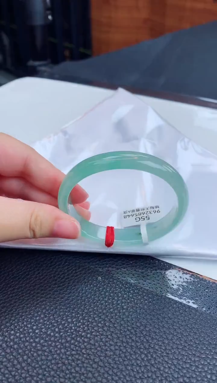 【闪购商品】翡翠手镯未镶嵌天然缅甸A货翡翠手镯